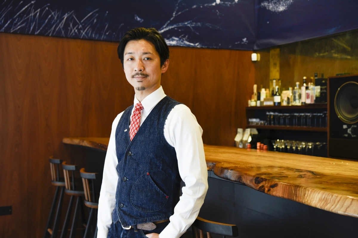 Waltz: <br>Japanese bartenders in London <br>