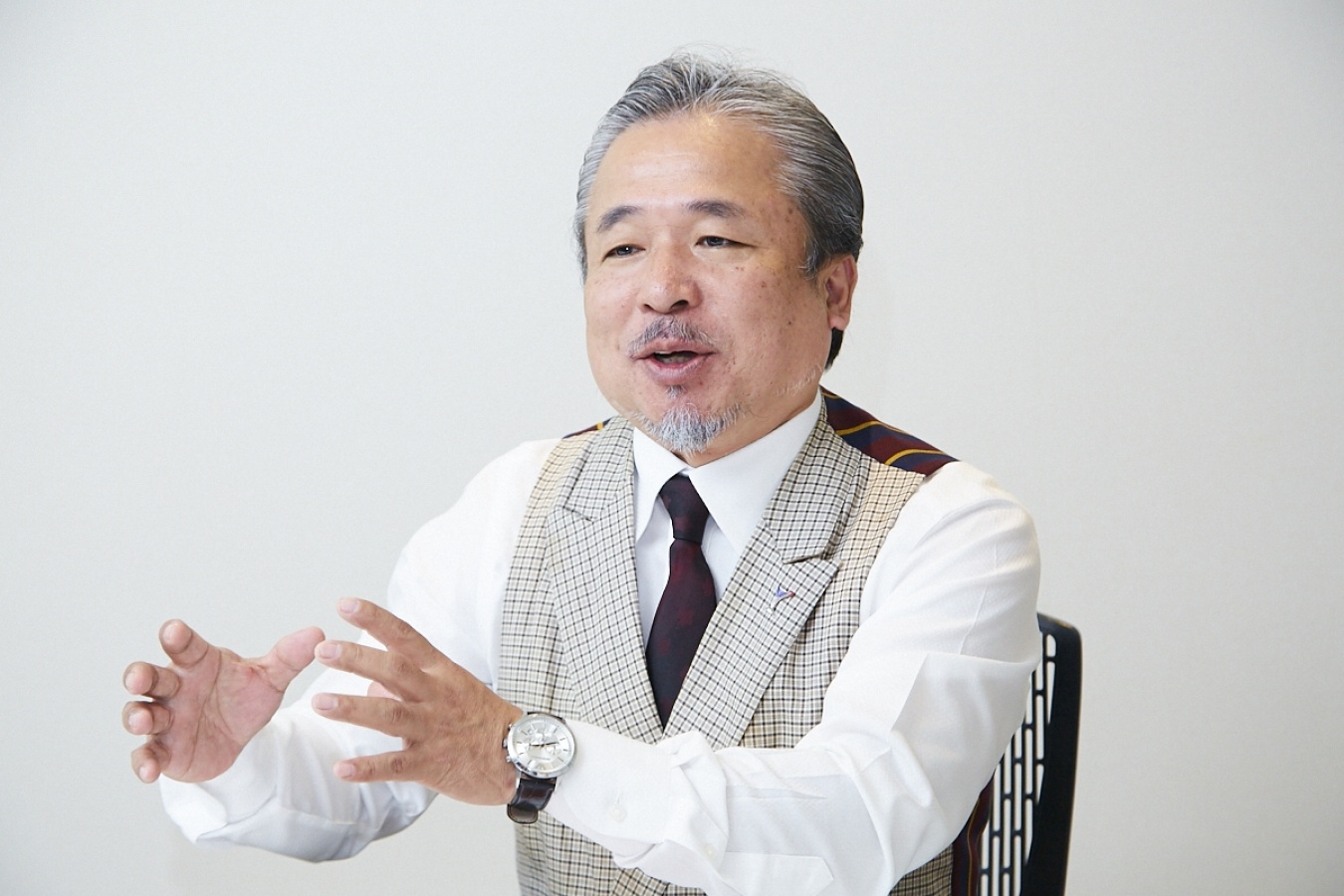 デュワーズの名誉アンバサダー、酒向明浩さん。