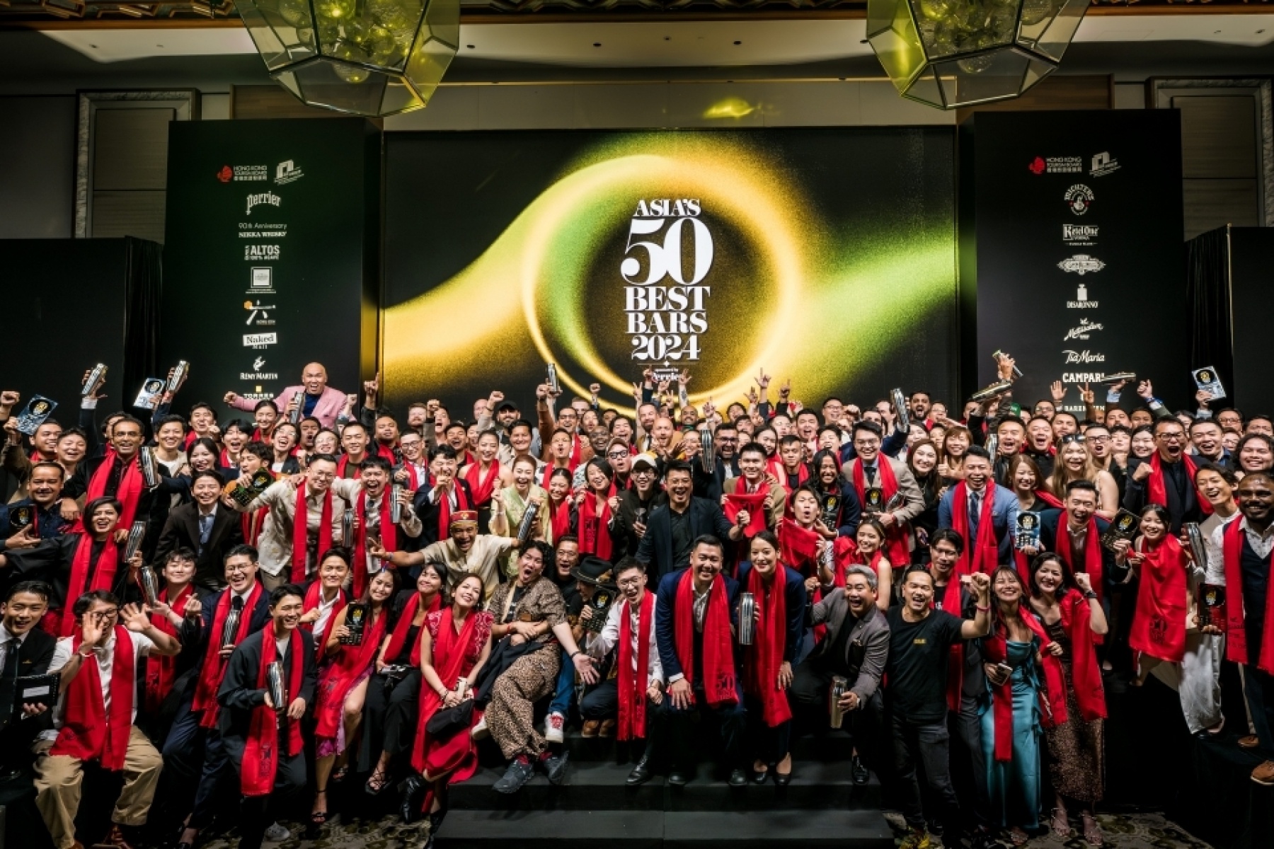 Asia’s 50 Best Bars 2024
香港「BAR LEONE」がアジアベストバーに。
大阪の「CRAFTROOM」が28位に躍進！