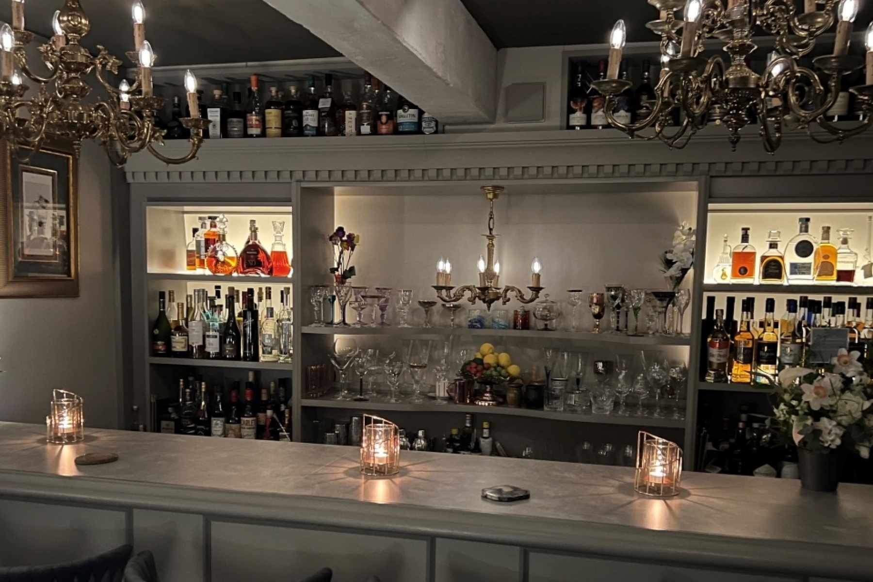 ＜どりぷら会員のお店 オープンしました！＞
人とお酒を繋ぐ場「BAR CROSSING」/ 村上雄基さん