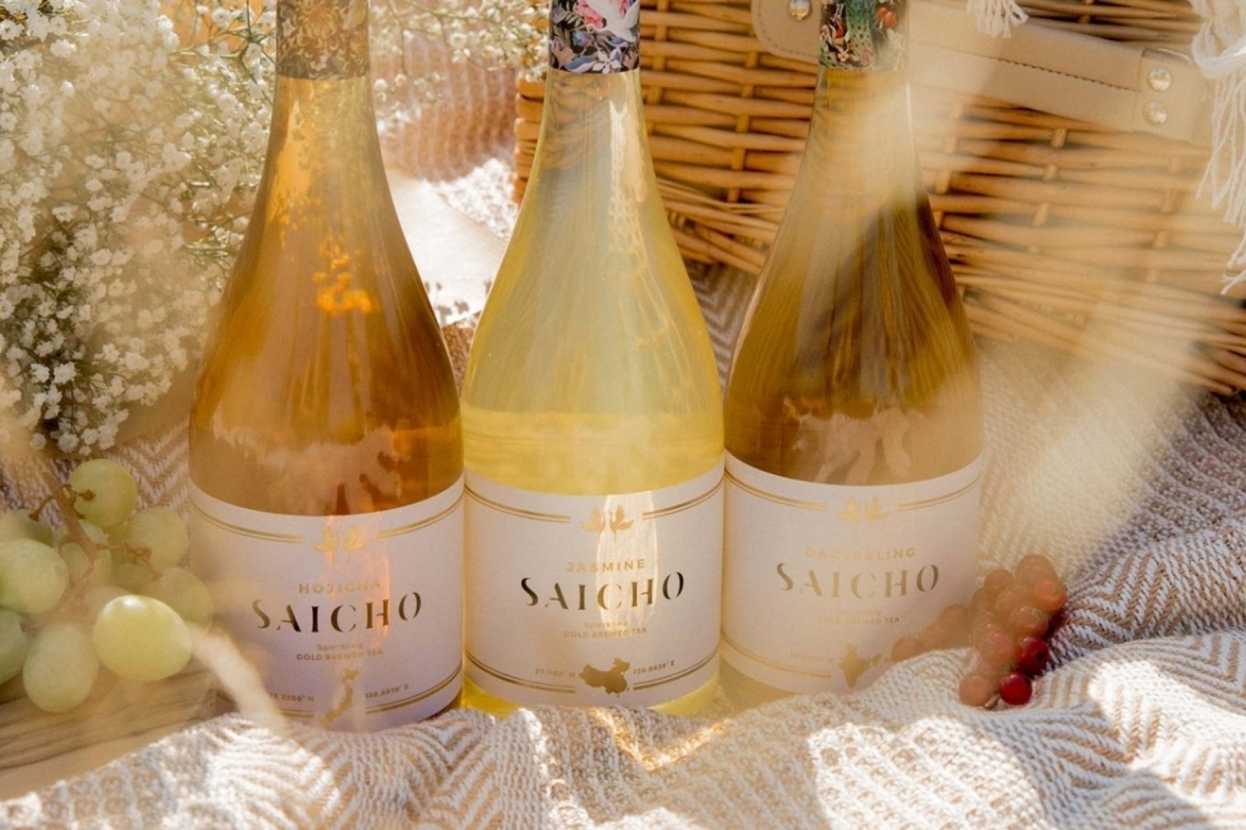 Popular in the U.K., rivaling champagne! Non-alcoholic sparkling tea 