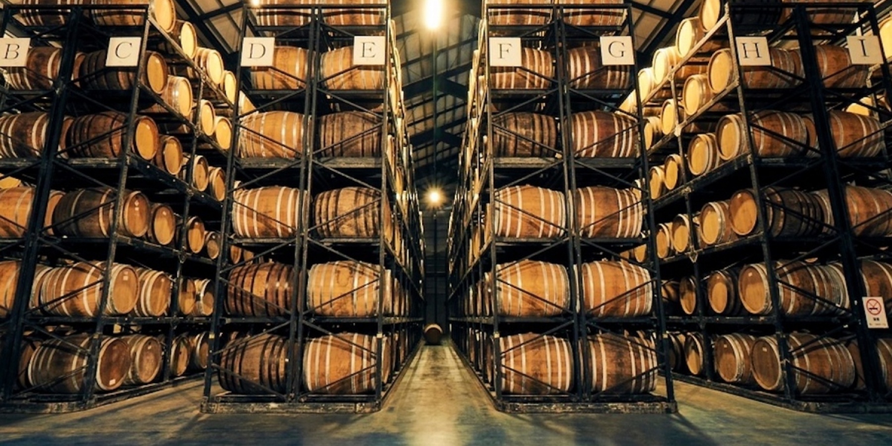 From rum to awamori, and back to rum. <br>Helios Shuzo's return to its roots. - Part 2 -