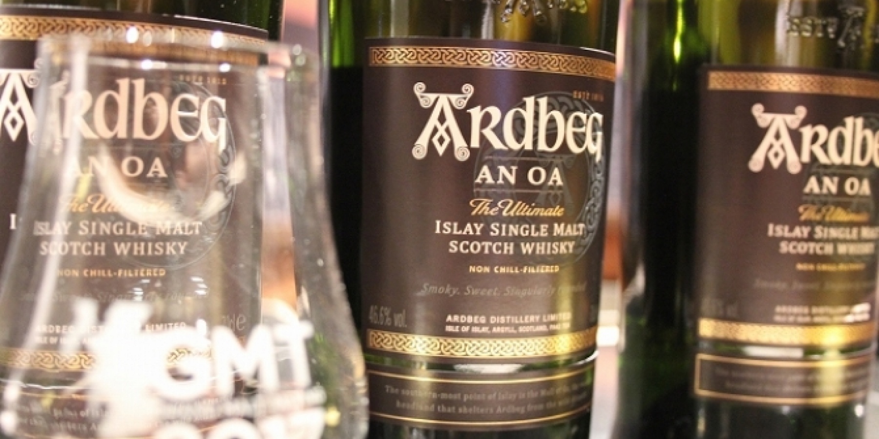 10年ぶりの定番ラインが新登場
「アードベッグ アン・オー」！
