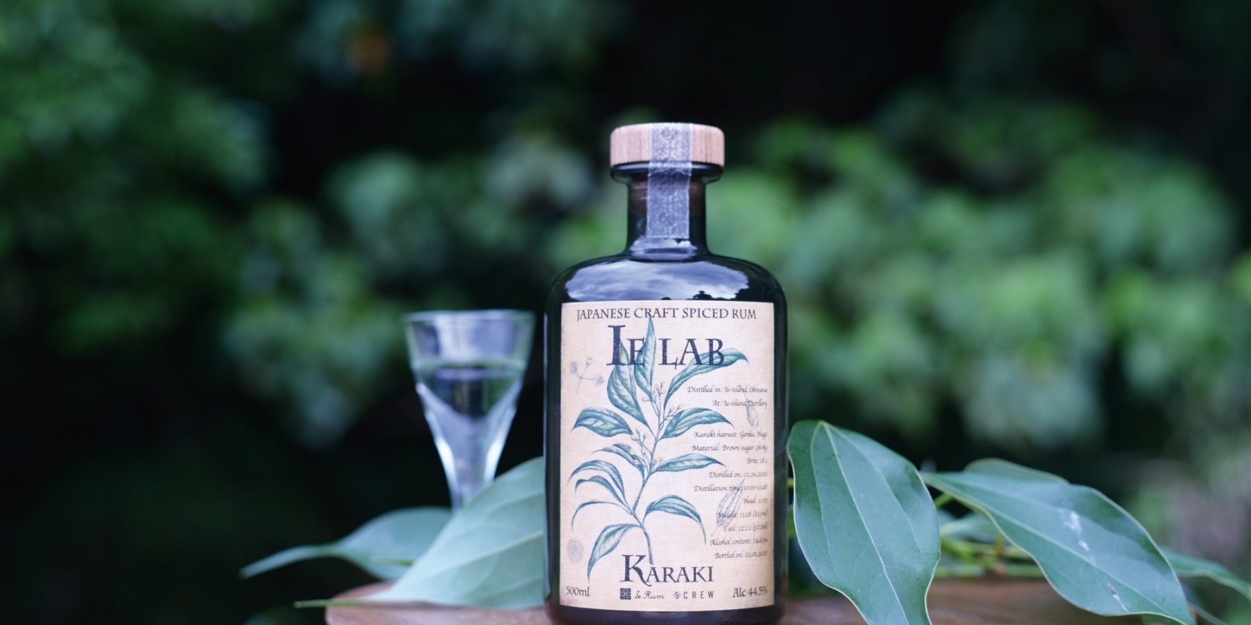 「IE RUM」×「海老沢忍(日本ラム協会会長)」
沖縄産ホワイト・スパイスドラム「IE LAB」登場!