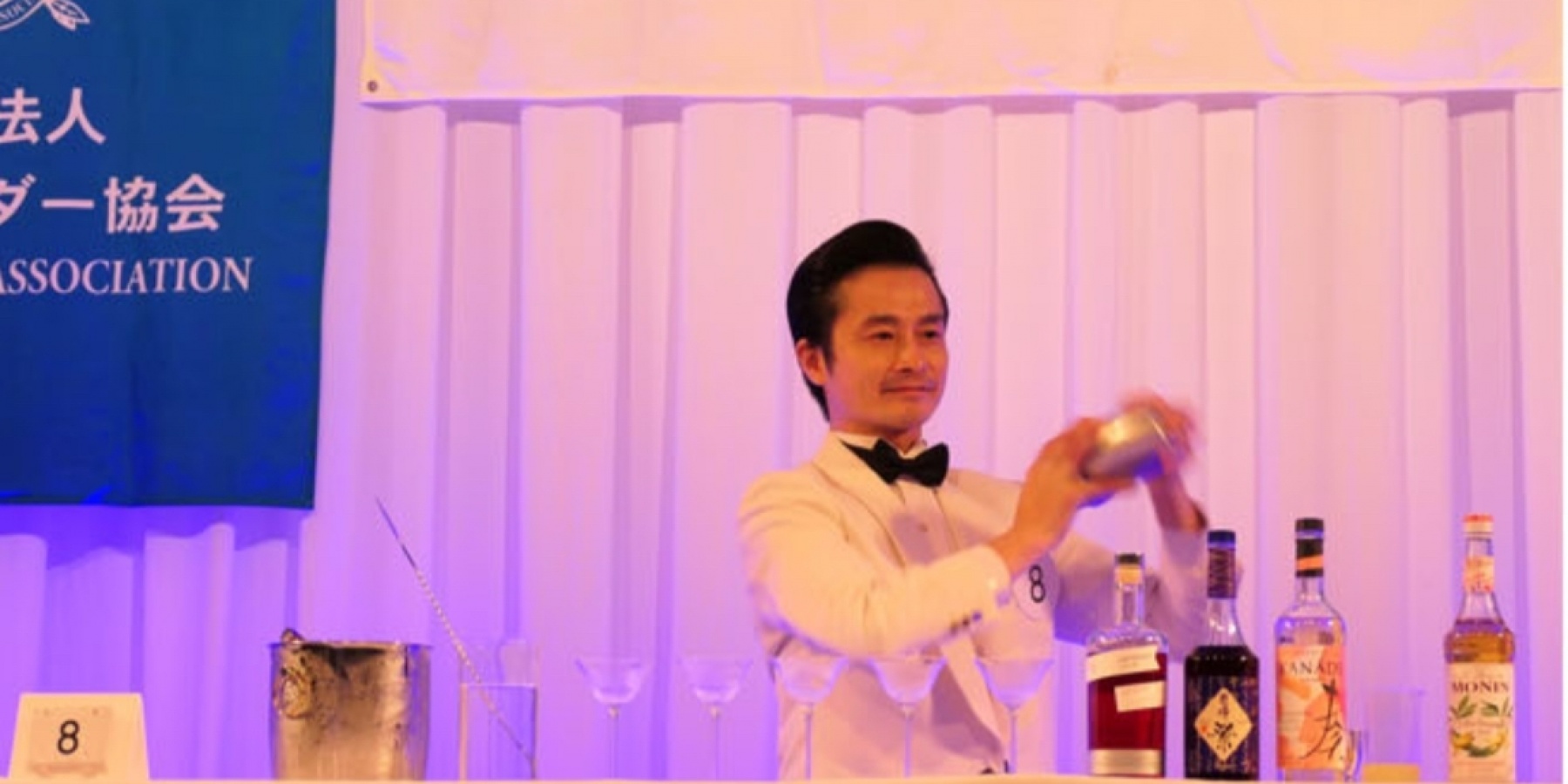 第52回 全国バーテンダー技能競技大会
総合優勝は阿部洋佑さん（BAR保志モンスレックス）！
