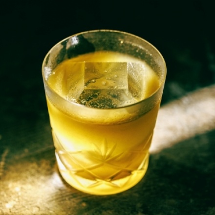 Chrysanthemum and Absinthe