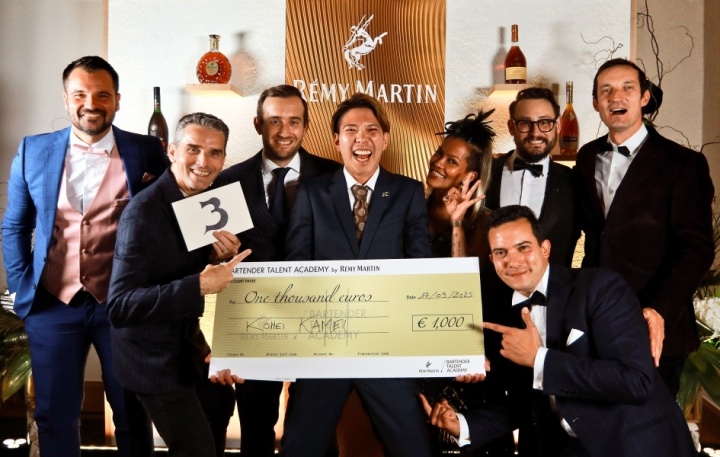 『RÉMY MARTIN BARTENDER TALENT ACADEMY』
グローバル・ファイナル 亀井康平さん 見事3位に！

